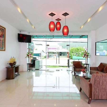 Sri Boutique Hotel Patong Exterior foto