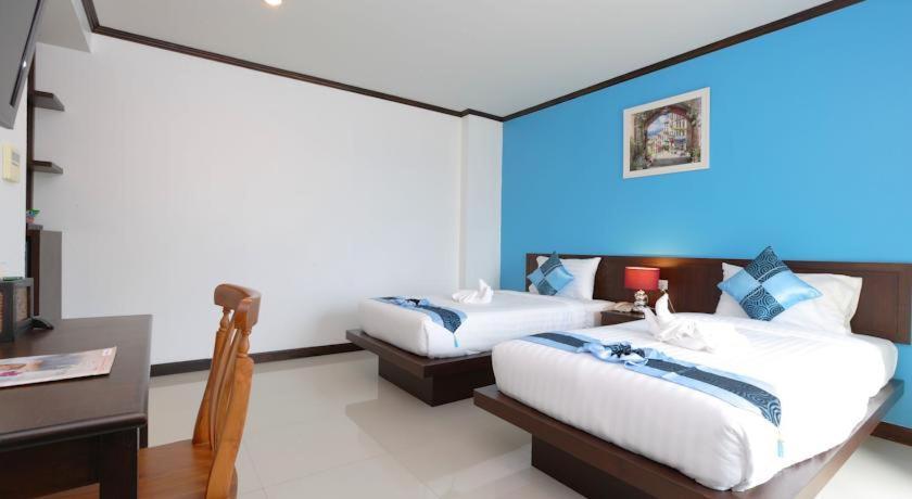 Sri Boutique Hotel Patong Exterior foto